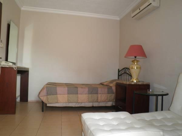 Granada Suites Hotel อัมมาน ภายนอก รูปภาพ