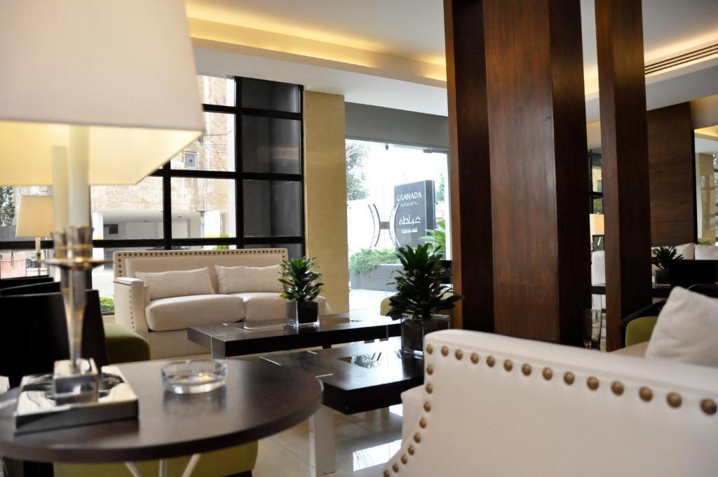 Granada Suites Hotel อัมมาน ภายนอก รูปภาพ